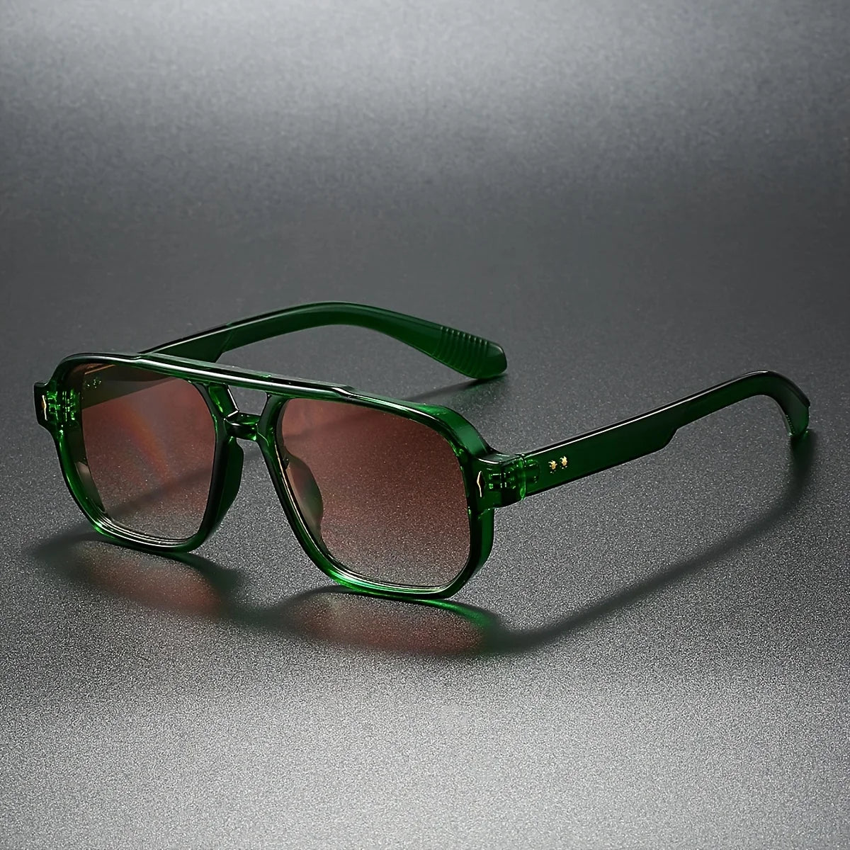 Vintage Fashion Sunglasses Green frame